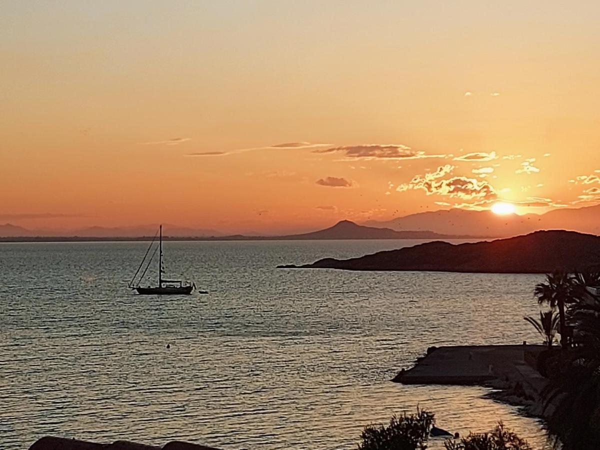 Nido Del Amor Deluxe 1A Linea Terraza Indoorpool Wifi Aire Netflix 10 Metros A Cala Del Pino La Manga del Mar Menor Exterior foto